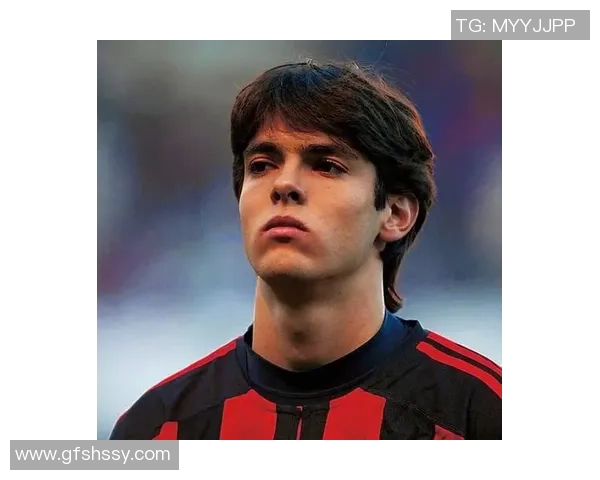 足球明星动画脸头像的创意设计与个性化表达探索 足球明星动画脸头像的创意设计与个性化表达探索