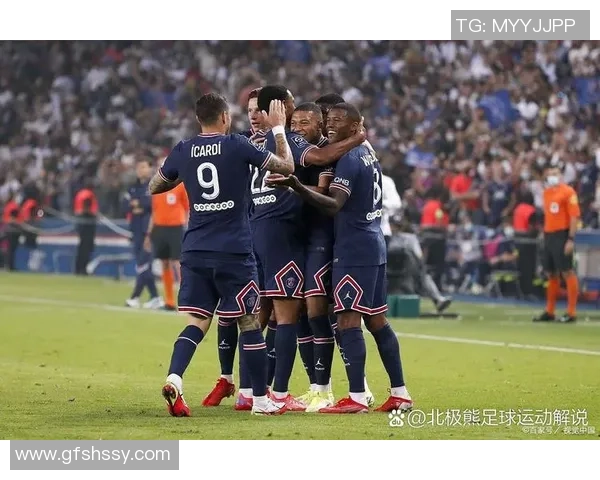 足球明星合照电脑壁纸精选让你随时感受绿茵场上的激情与荣耀 足球明星合照电脑壁纸精选让你随时感受绿茵场上的激情与荣耀