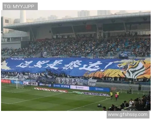 泰达足球官网全新改版上线球迷互动体验升级精彩内容不容错过 泰达足球官网全新改版上线球迷互动体验升级精彩内容不容错过