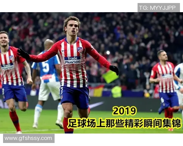 足球明星在餐厅享受美食的精彩瞬间与幕后趣事大揭秘 足球明星在餐厅享受美食的精彩瞬间与幕后趣事大揭秘