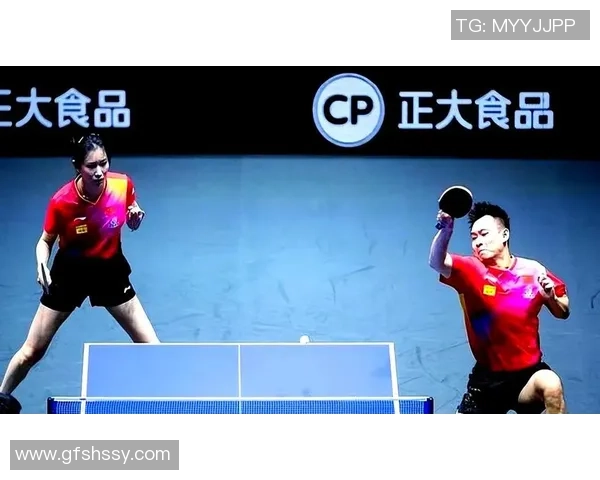 足球明星展现乒乓球技巧挑战极限引发球迷热议与欢笑