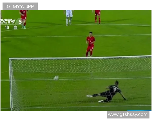 足球明星帅气射门集锦精彩瞬间尽在踢球视频中展现绝佳技艺与风采