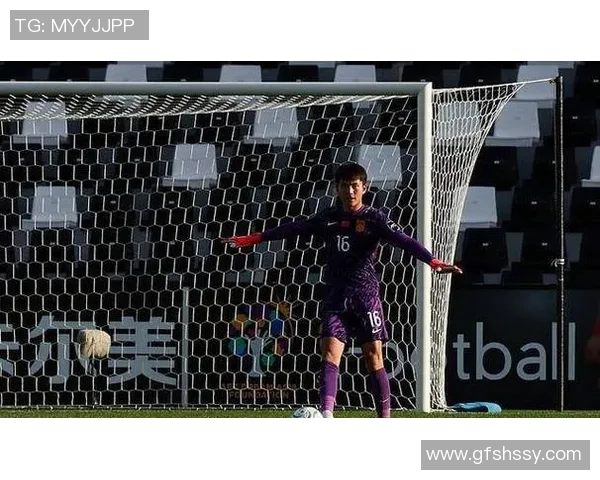 足球明星球门挑战赛揭秘谁能在压力下精准射门赢得荣耀