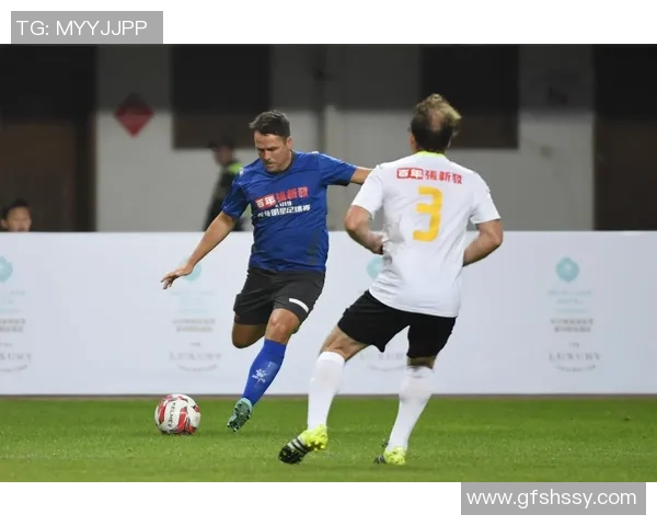 足球明星的独特魅力与成功之道探究及其必备特征分析 足球明星的独特魅力与成功之道探究及其必备特征分析