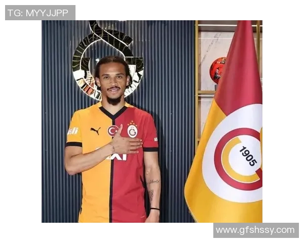 足球明星的时尚选择揭秘他们偏爱的服装风格与品牌 足球明星的时尚选择揭秘他们偏爱的服装风格与品牌